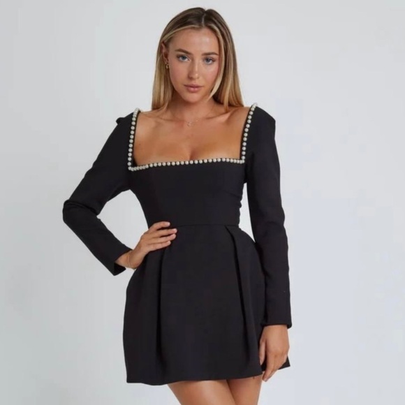 Odd Muse Dresses & Skirts - Odd Muse Pearl Dress